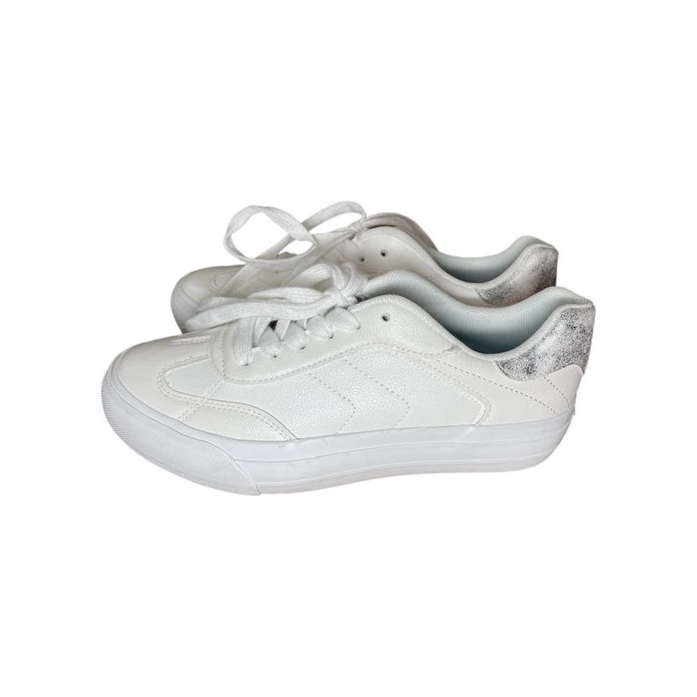 Blowfish Malibu White Sneakers Silver Distressed Heel Lace Up Women 9